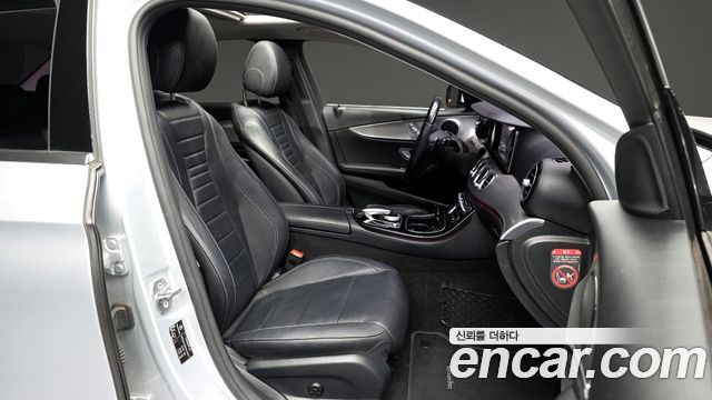 Mercedes-Benz E-Class E200 Avantgarde