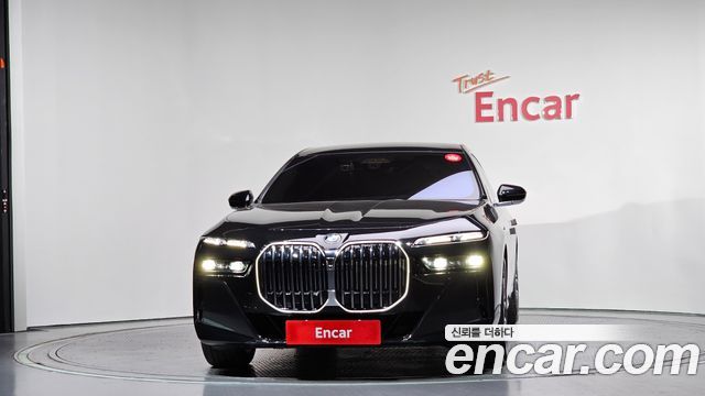 BMW 7-Series 740i xDrive M Sport Limited