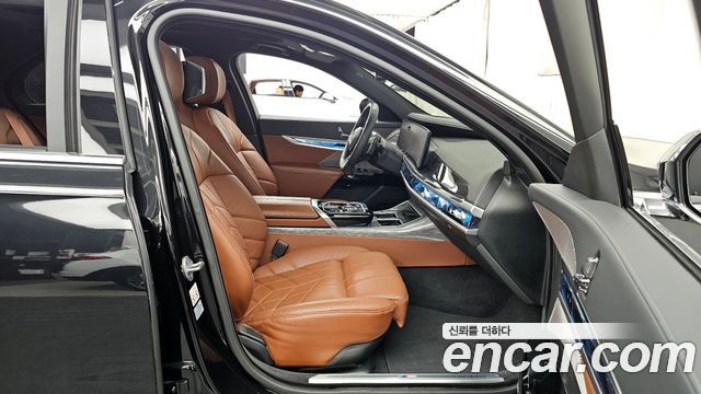 BMW 7-Series 740i xDrive M Sport Limited