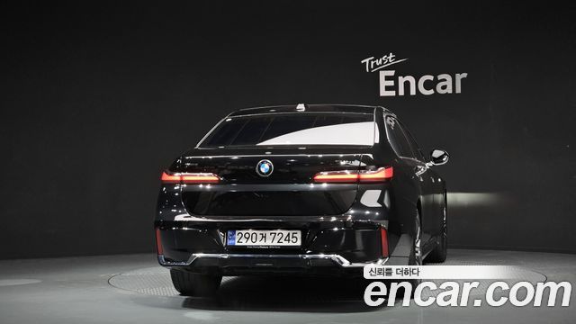 BMW 7-Series 740i xDrive M Sport Limited