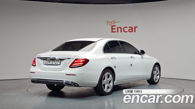 Mercedes-Benz E-Class E220d Avantgarde