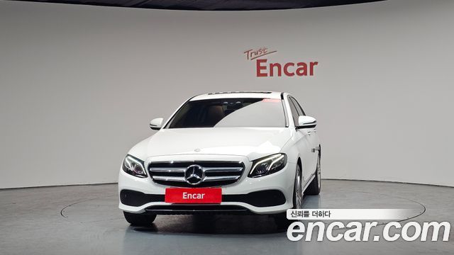 Mercedes-Benz E-Class E220d Avantgarde