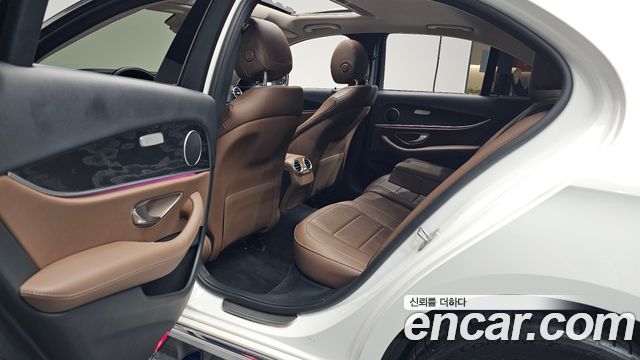 Mercedes-Benz E-Class E220d Avantgarde