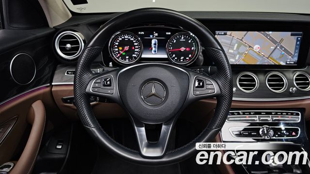 Mercedes-Benz E-Class E220d Avantgarde