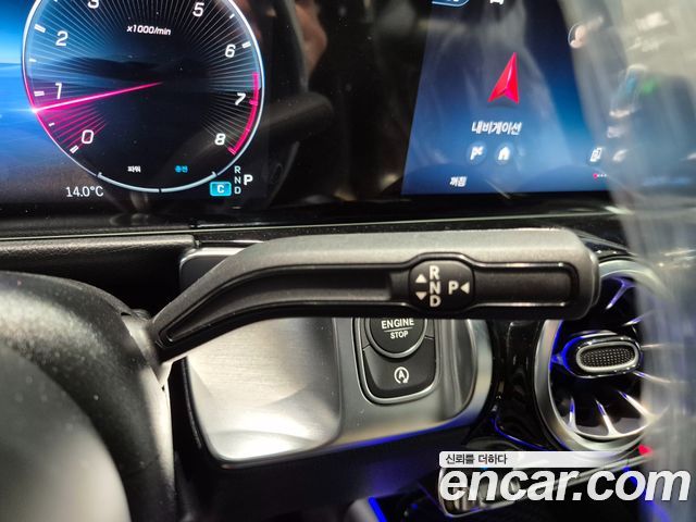 Mercedes-Benz GLB-Class AMG GLB35 4MATIC