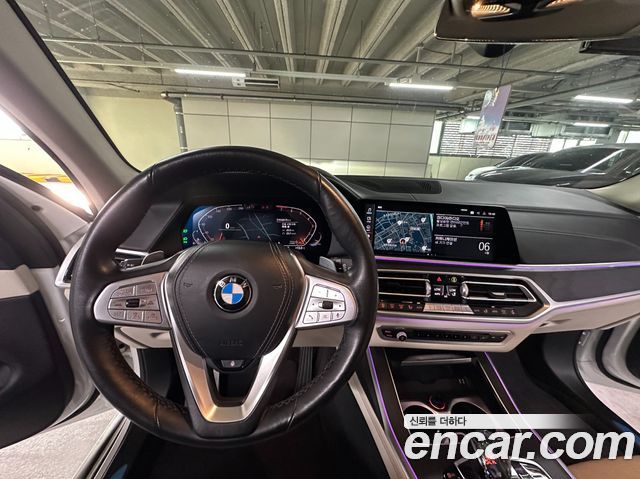 BMW X7 xDrive 40i Design Pure Excellence 6-Seater