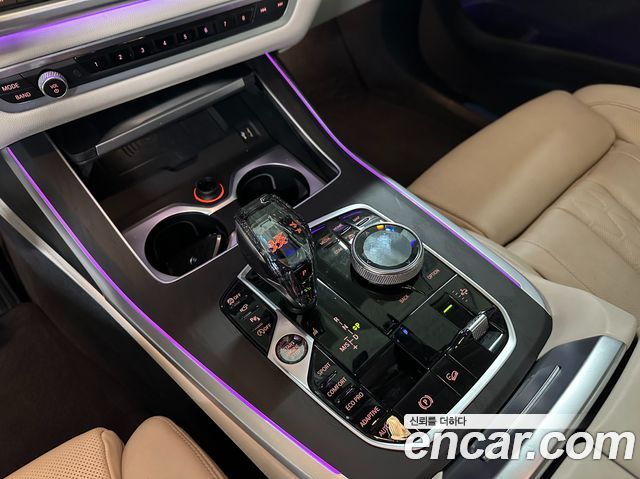 BMW X7 xDrive 40i Design Pure Excellence 6-Seater