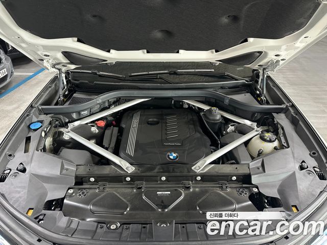 BMW X7 xDrive 40i Design Pure Excellence 6-Seater