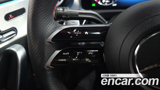 Mercedes-Benz CLA-Class CLA250 4MATIC