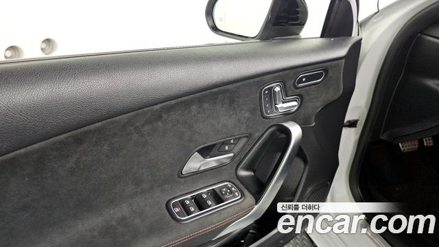 Mercedes-Benz A-Class AMG A45 4MAITC+ Hatchback