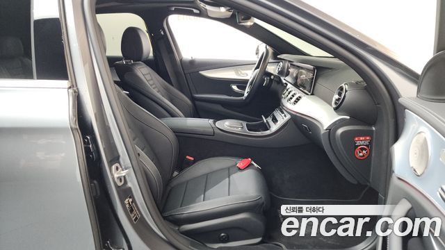 Mercedes-Benz E-Class E350 4MATIC Avantgarde