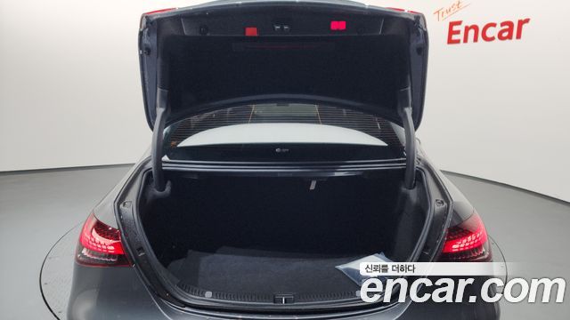 Mercedes-Benz E-Class E350 4MATIC Avantgarde