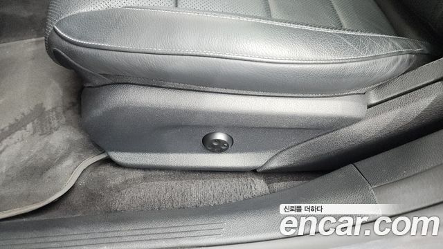 Mercedes-Benz E-Class E350 4MATIC Avantgarde