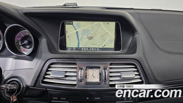 Mercedes-Benz E-Class E400 Cabriolet