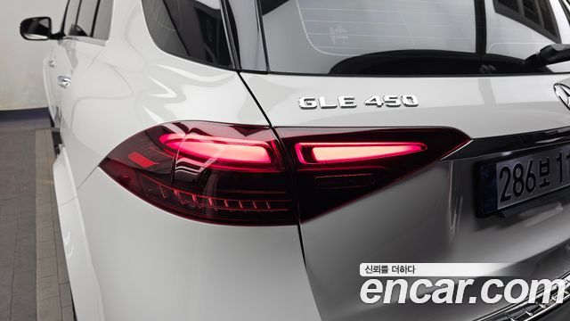 Mercedes-Benz GLE-Class GLE450 4MATIC