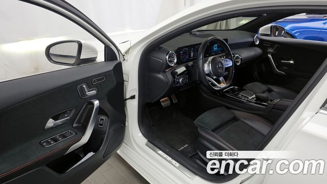 Mercedes-Benz A-Class AMG A35 4MATIC Sedan
