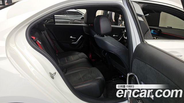 Mercedes-Benz A-Class AMG A35 4MATIC Sedan