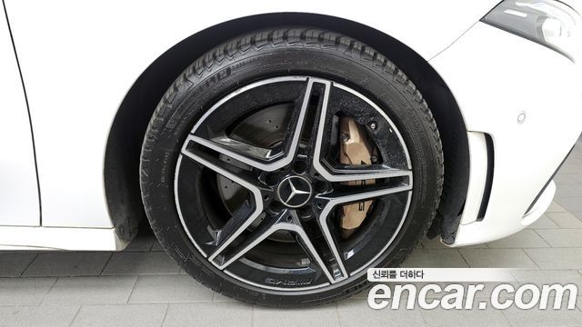 Mercedes-Benz A-Class AMG A35 4MATIC Sedan