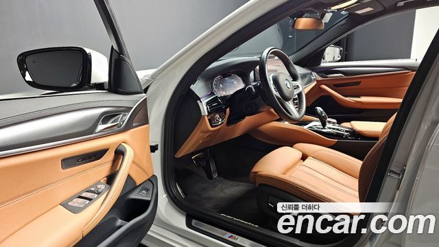 BMW 5-Series 520i M Sport
