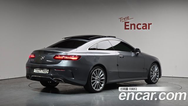 Mercedes-Benz E-Class E450 4MATIC Coupe
