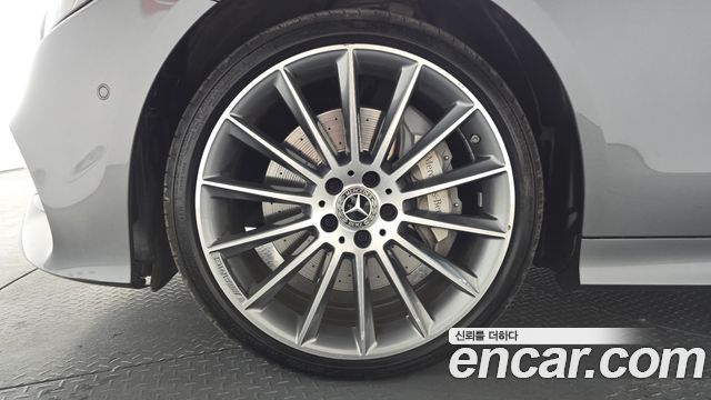 Mercedes-Benz E-Class E450 4MATIC Coupe