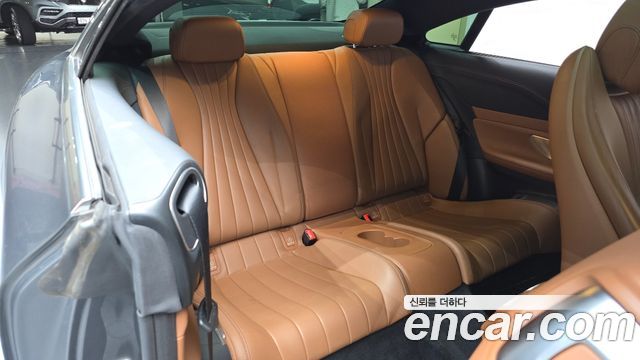Mercedes-Benz E-Class E450 4MATIC Coupe