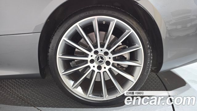 Mercedes-Benz E-Class E450 4MATIC Coupe