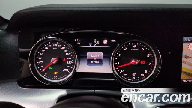 Mercedes-Benz E-Class E250 Avantgarde