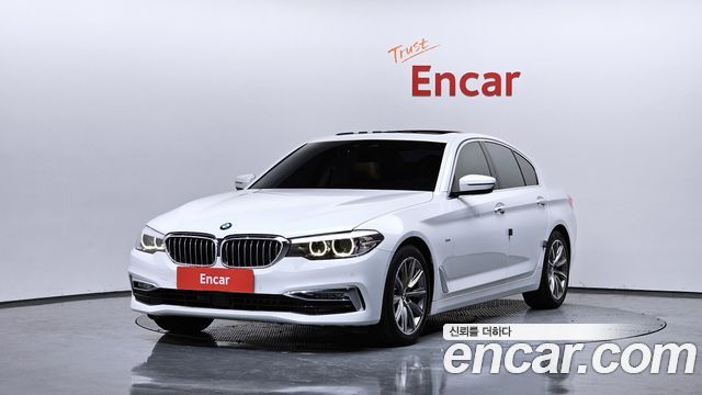 BMW 5-Series 520i Luxury