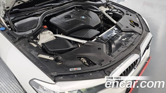 BMW 5-Series 520i Luxury
