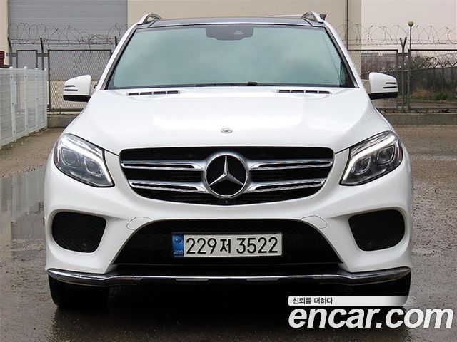Mercedes-Benz GLE-Class W166 GLE350 d 4MATIC Premium