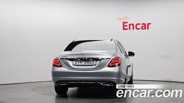 Mercedes-Benz C-Class C220 d Avantgarde
