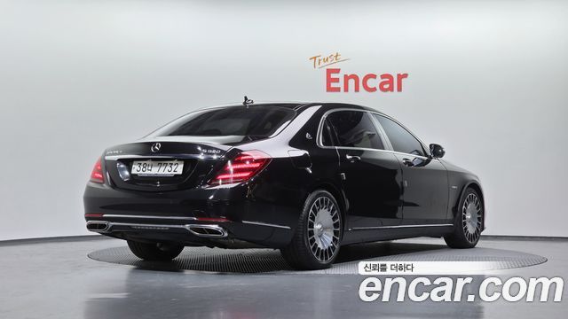 Mercedes-Benz S-Class Maybach S560 4MATIC