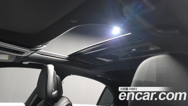 Mercedes-Benz C-Class C200 4MATIC Avantgarde