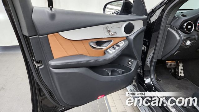 Mercedes-Benz GLC-Class GLC220 d 4MATIC Coupe