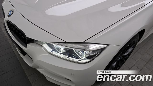 BMW 3-Series 330i M Sport