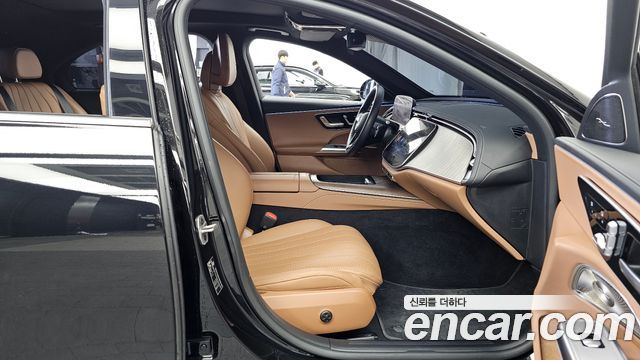 Mercedes-Benz E-Class E350e 4MATIC