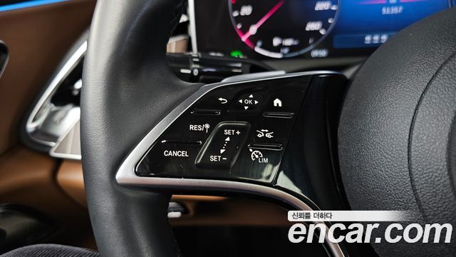 Mercedes-Benz E-Class E350e 4MATIC