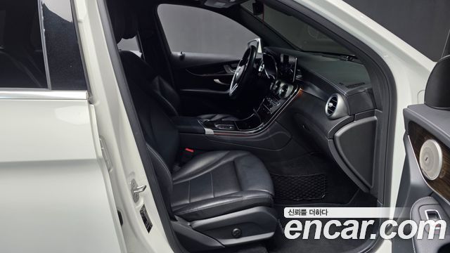 Mercedes-Benz GLC-Class GLC300 4MATIC