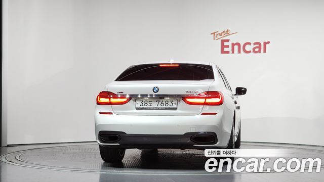 BMW 7-Series 740d xDrive M Sport
