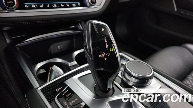 BMW 7-Series 740d xDrive M Sport