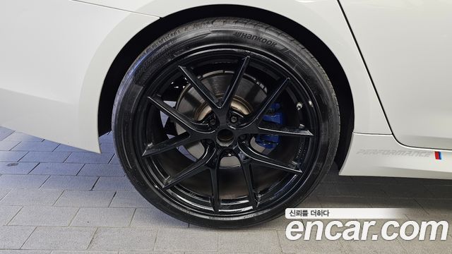 BMW 5-Series 530i M Sport Package Plus