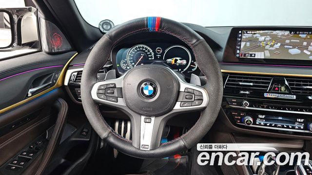 BMW 5-Series 530i M Sport Package Plus