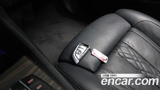BMW 5-Series 530i xDrive M Sport Package Plus
