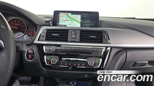 BMW 4-Series 420i M Sport Coupe