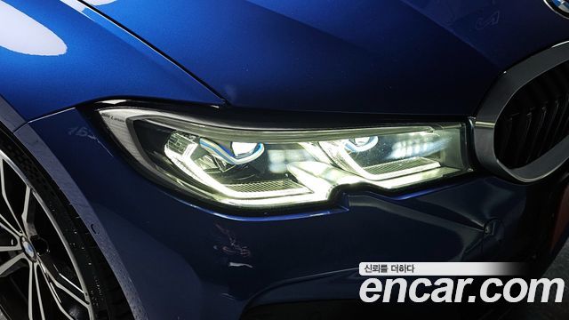 BMW 3-Series 330i M Sport