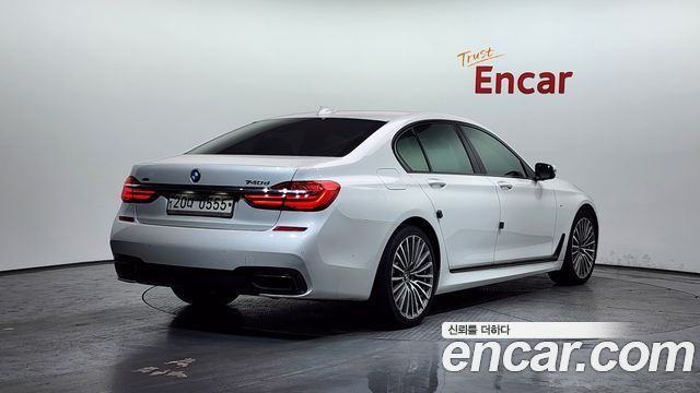 BMW 7-Series 740d xDrive M Sport