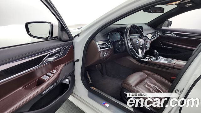 BMW 7-Series 740d xDrive M Sport