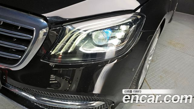 Mercedes-Benz S-Class S560L 4MATIC