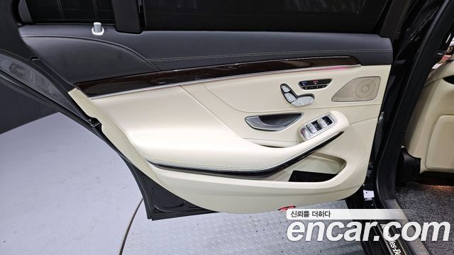 Mercedes-Benz S-Class S560L 4MATIC